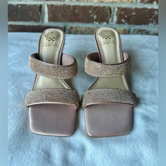 NEW Vince Camuto Aslee rose gold sandal, 7.5 - Picture 3 of 8
